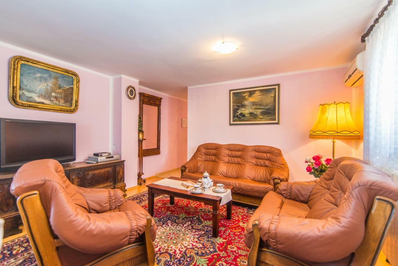 Apartmani Marina ポレッチ エクステリア 写真